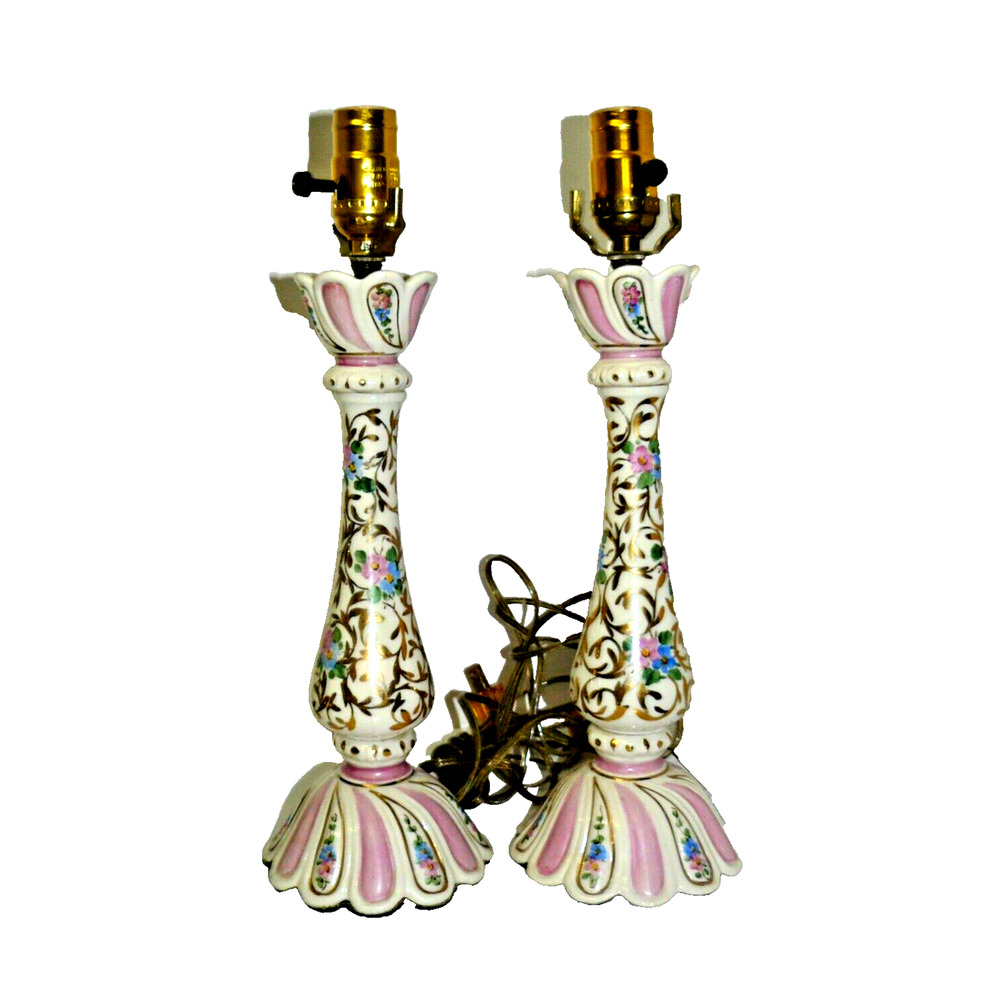 Gilted Pink Blue White Floral Porcelain Pair of Lamps Victorian Style Vintage - Picture 6 of 6